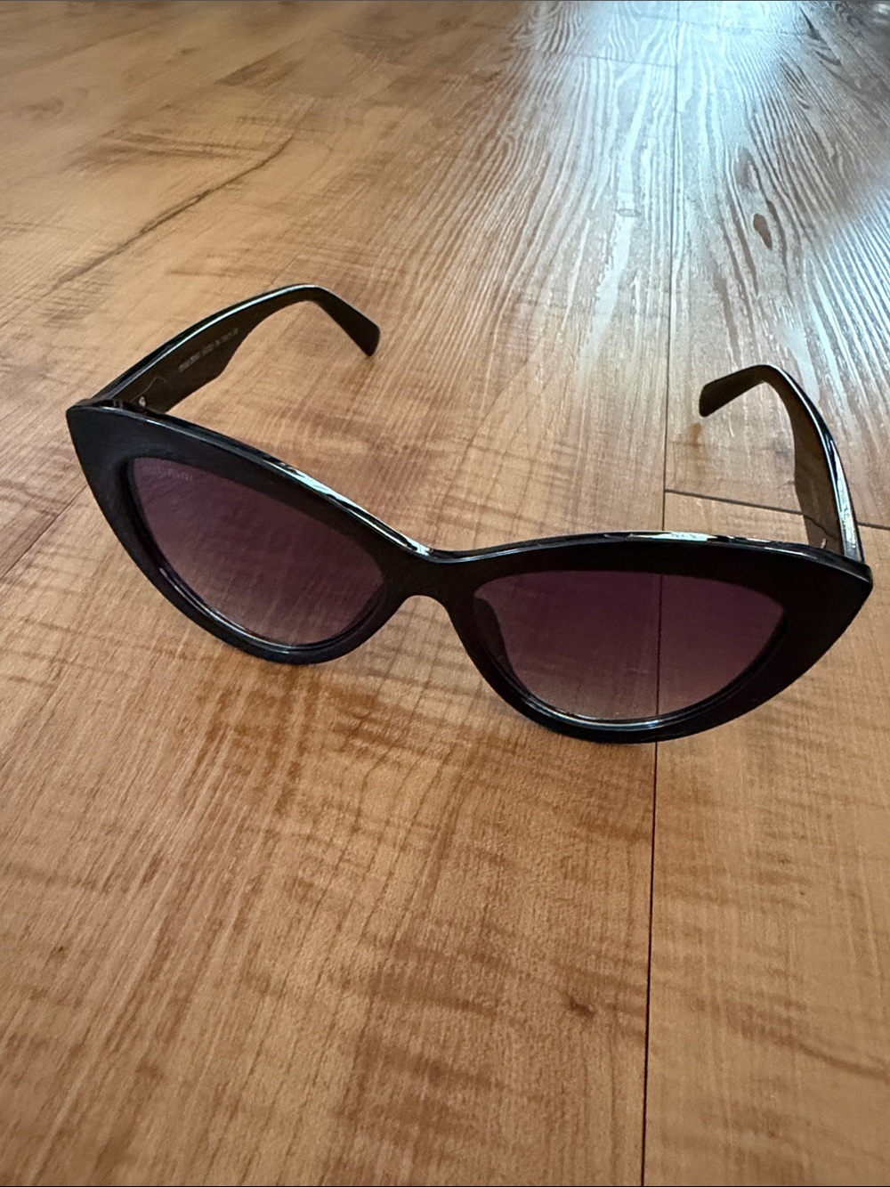 Black Cat Eye Lux Sunglasses with Gradient Lens